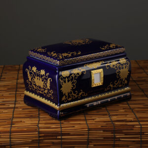 Ceramic box coffin